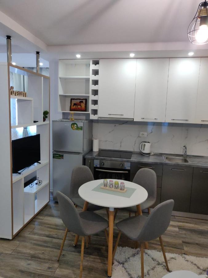 E&A Apartments Guesthouse Durrës Kültér fotó