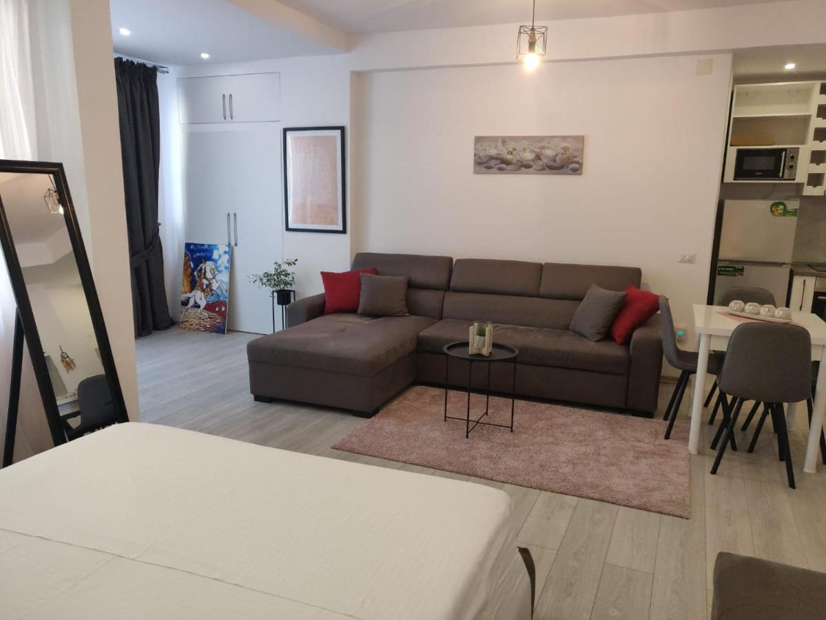E&A Apartments Guesthouse Durrës Kültér fotó