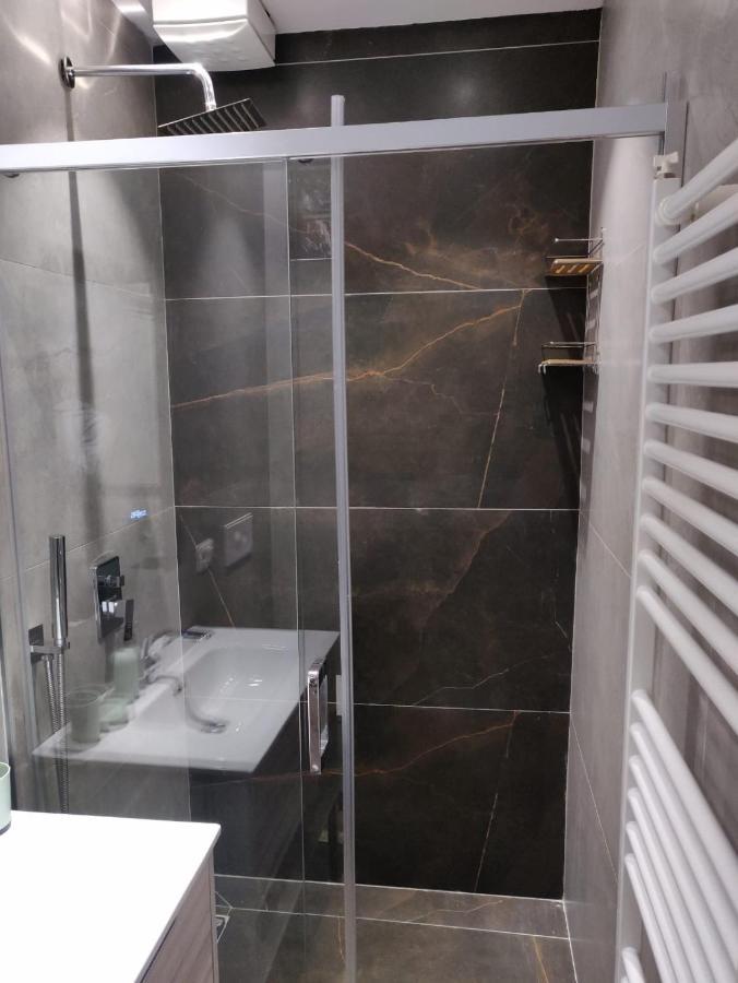 E&A Apartments Guesthouse Durrës Kültér fotó