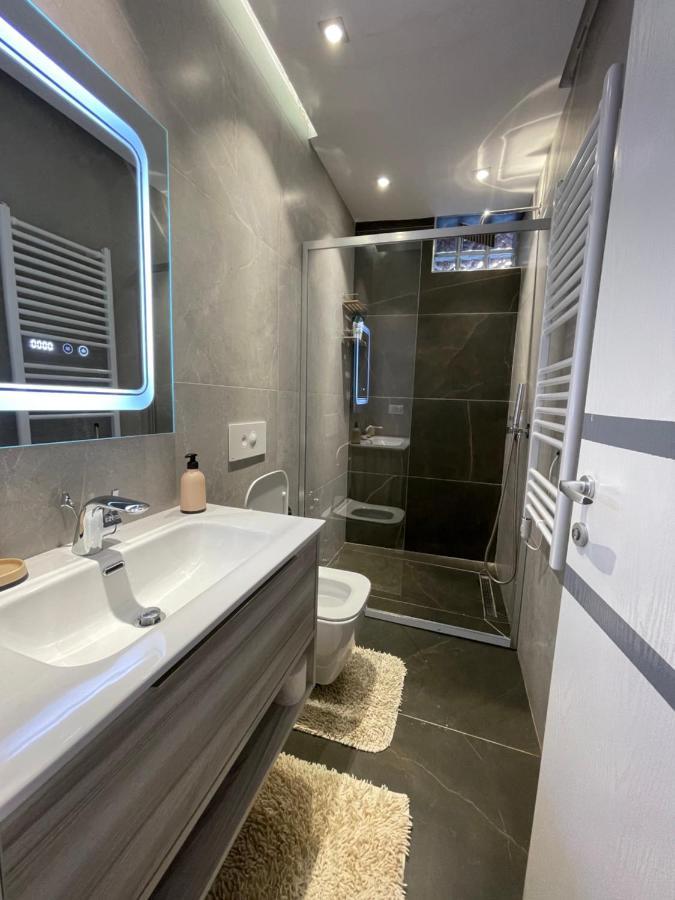 E&A Apartments Guesthouse Durrës Kültér fotó